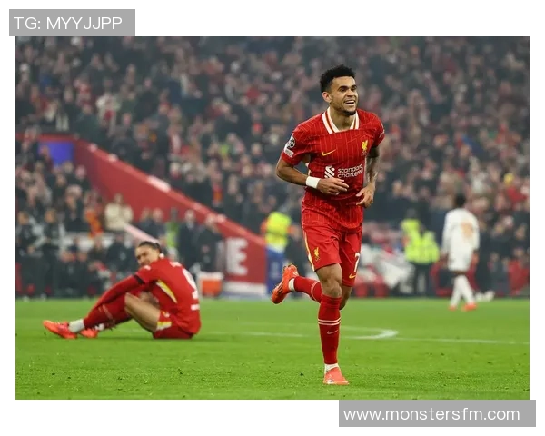 初代足球球星的传奇人物及其对足球发展的历史影响