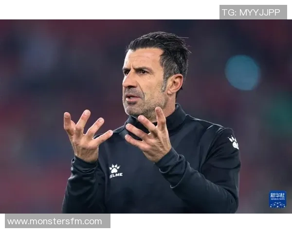 足球界最大球星之一是谁 解析当今足坛的传奇人物与顶尖球员